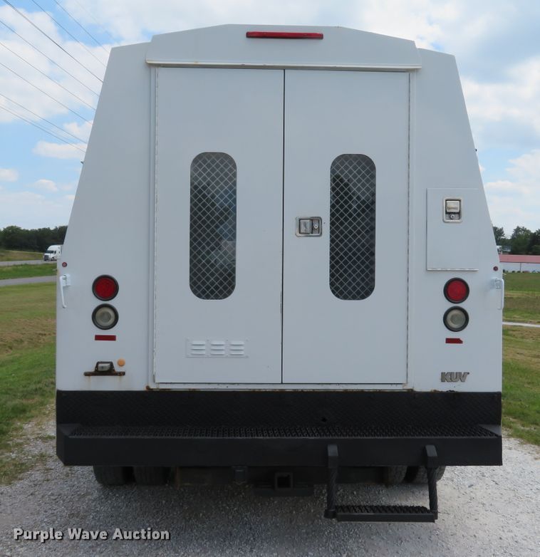 image for item DE8251 2010 Chevrolet Silverado 3500HD Ext. Cab utility bed pickup truck