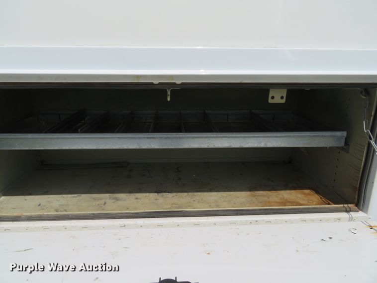 image for item DE8251 2010 Chevrolet Silverado 3500HD Ext. Cab utility bed pickup truck