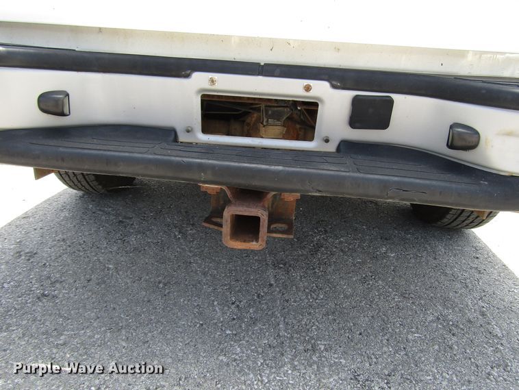 image for item DG1307 2003 Chevrolet Silverado 1500 Ext. Cab pickup truck