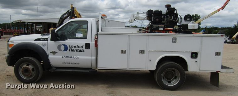 image for item DG1335 2012 Ford F550 service truck with crane