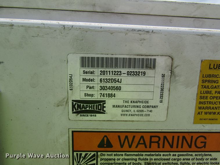 image for item DG1335 2012 Ford F550 service truck with crane