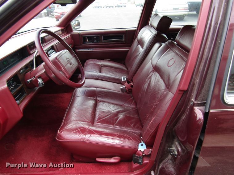 image for item DG1374 1991 Cadillac DeVille