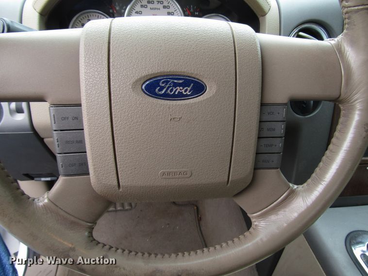 image for item DG1375 2004 Ford F150 SuperCrew pickup truck