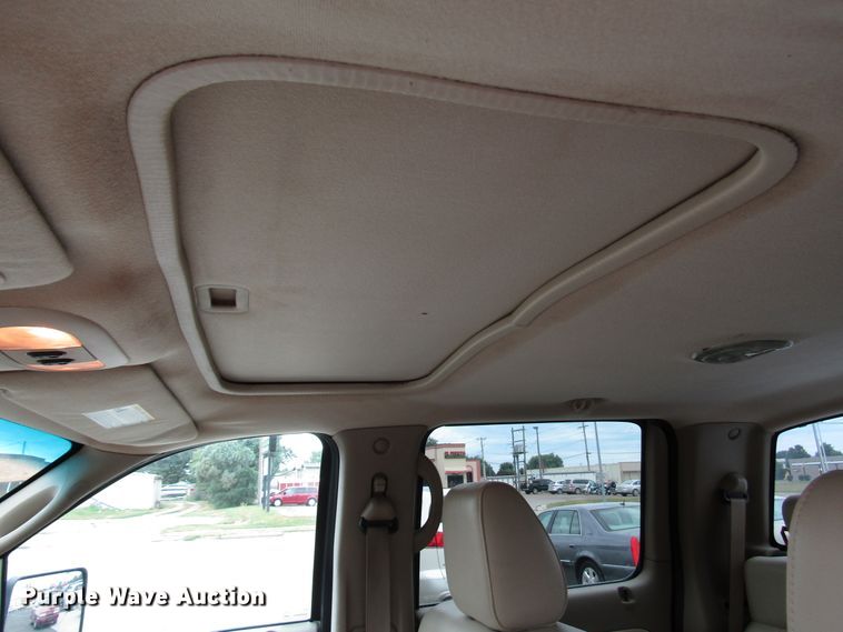 image for item DG1375 2004 Ford F150 SuperCrew pickup truck