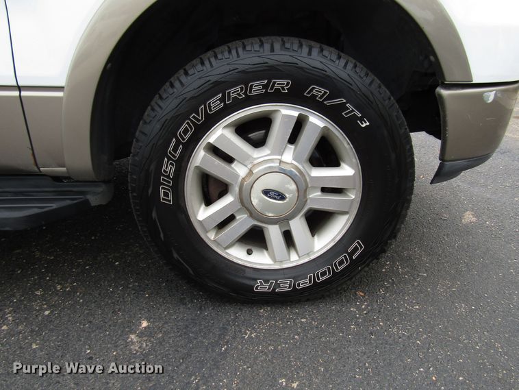 image for item DG1375 2004 Ford F150 SuperCrew pickup truck