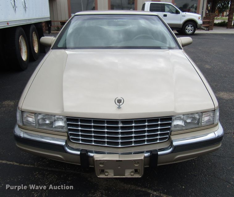 image for item DG1376 1994 Cadillac Seville
