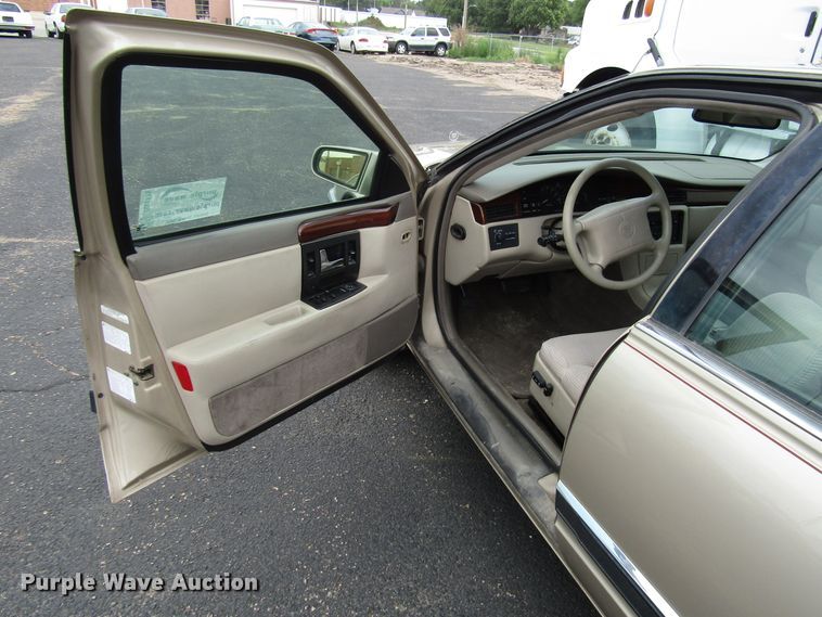 image for item DG1376 1994 Cadillac Seville
