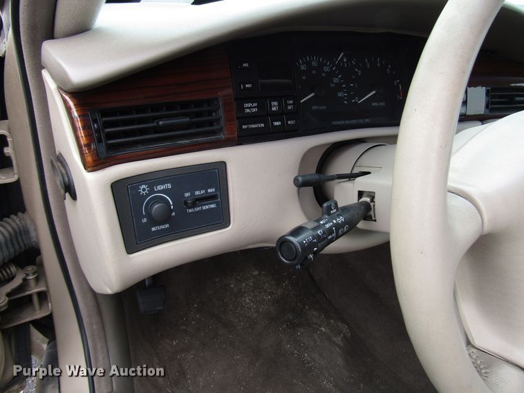 image for item DG1376 1994 Cadillac Seville