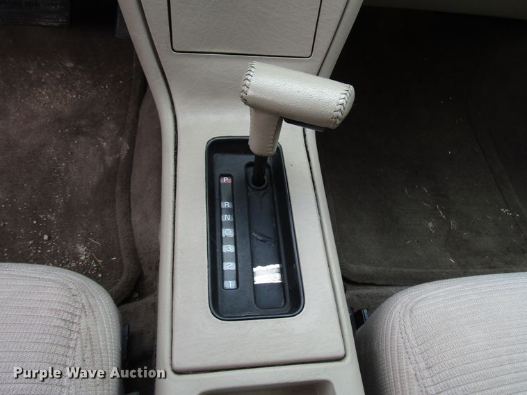 image for item DG1376 1994 Cadillac Seville