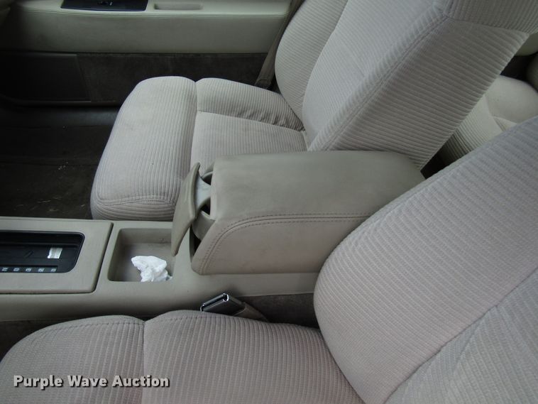 image for item DG1376 1994 Cadillac Seville