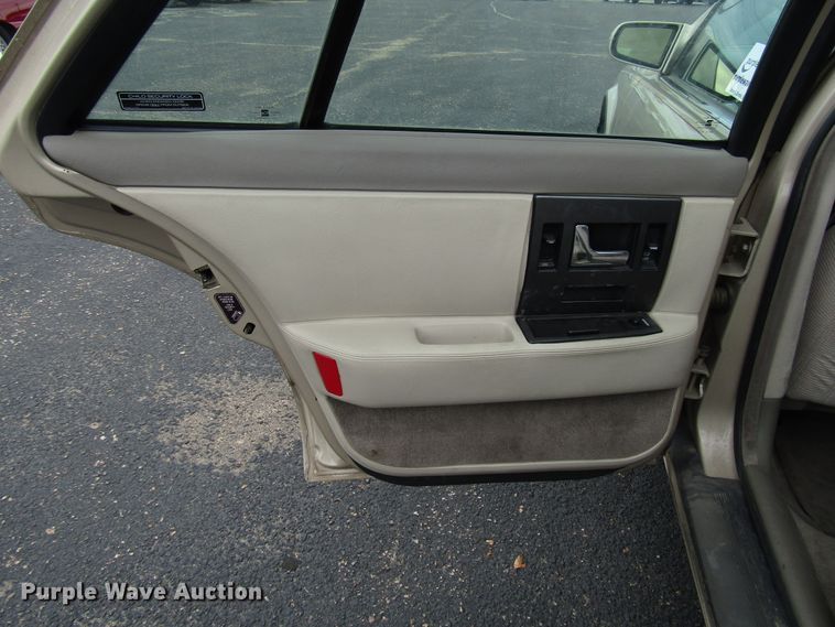 image for item DG1376 1994 Cadillac Seville