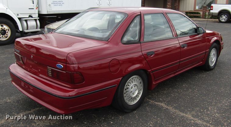 image for item DG1377 1989 Ford Taurus SHO