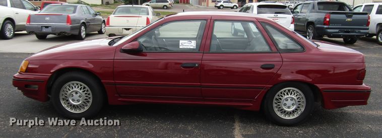 image for item DG1377 1989 Ford Taurus SHO