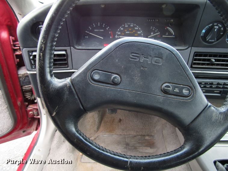image for item DG1377 1989 Ford Taurus SHO