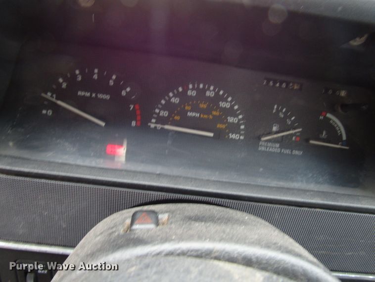 image for item DG1377 1989 Ford Taurus SHO