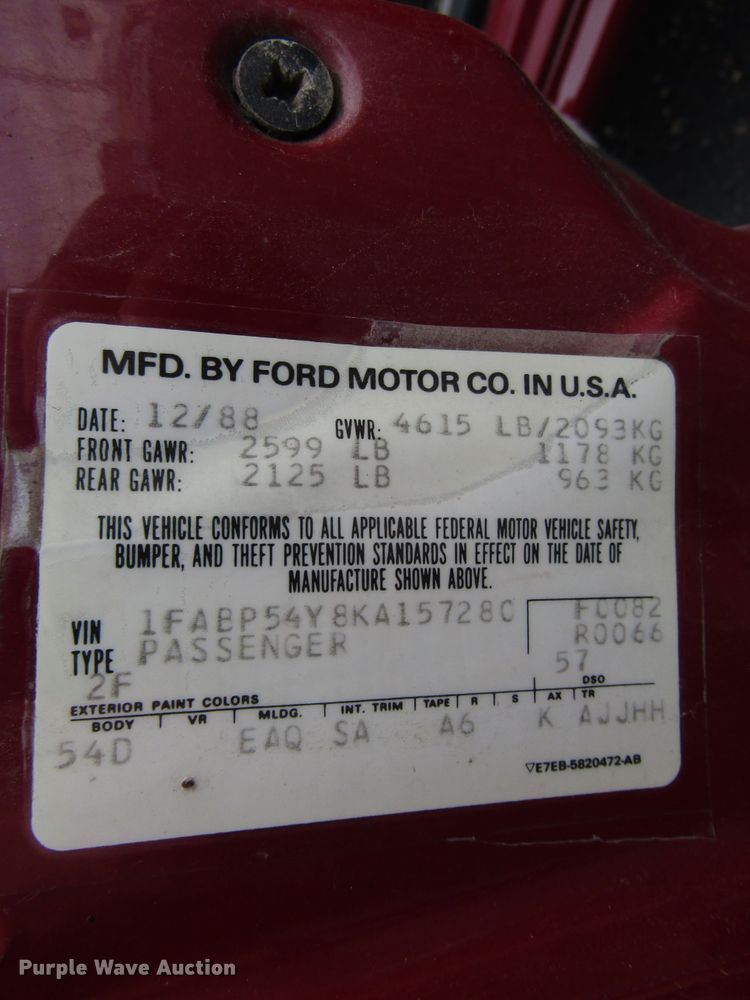 image for item DG1377 1989 Ford Taurus SHO