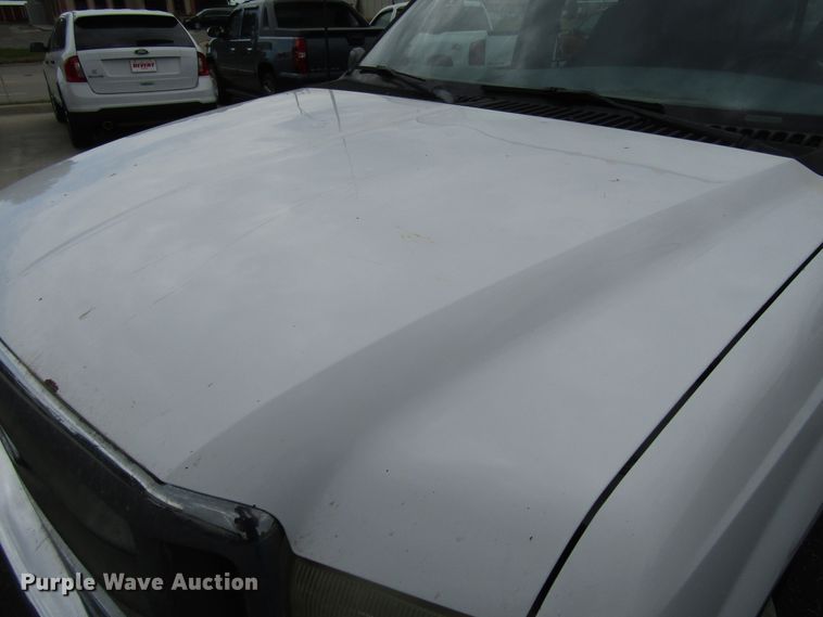 image for item DG1378 1999 Ford F350 Super Duty Crew Cab pickup truck