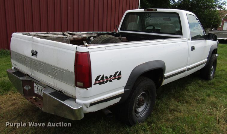 image for item DG1379 1997 Chevrolet 2500 pickup truck