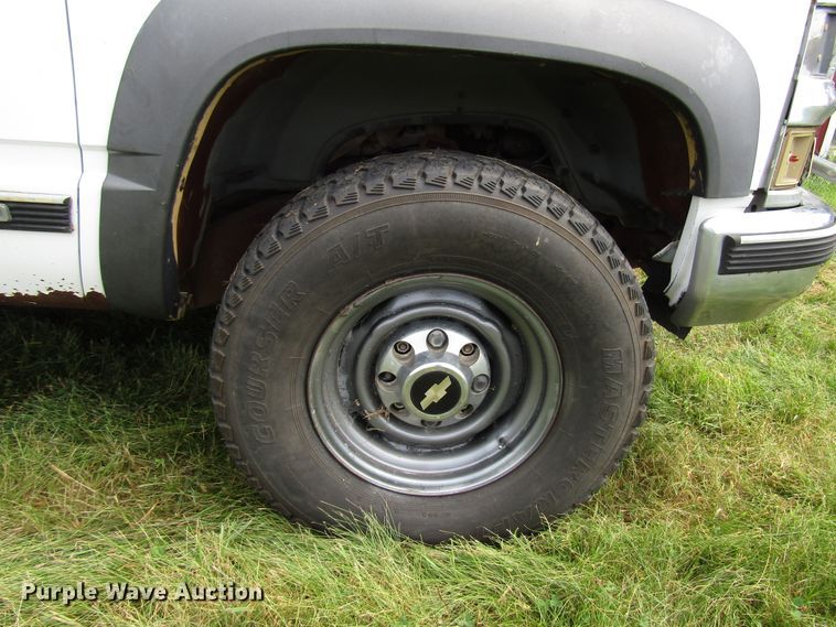 image for item DG1379 1997 Chevrolet 2500 pickup truck