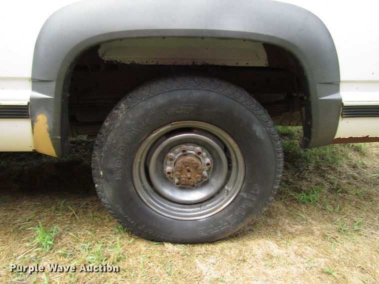 image for item DG1379 1997 Chevrolet 2500 pickup truck