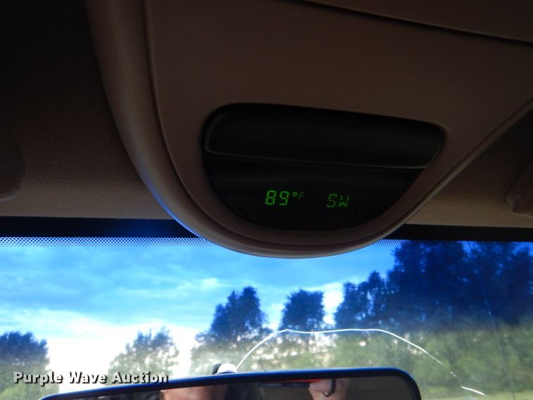 image for item DG4816 2001 Ford F150 Lariat SuperCrew pickup truck