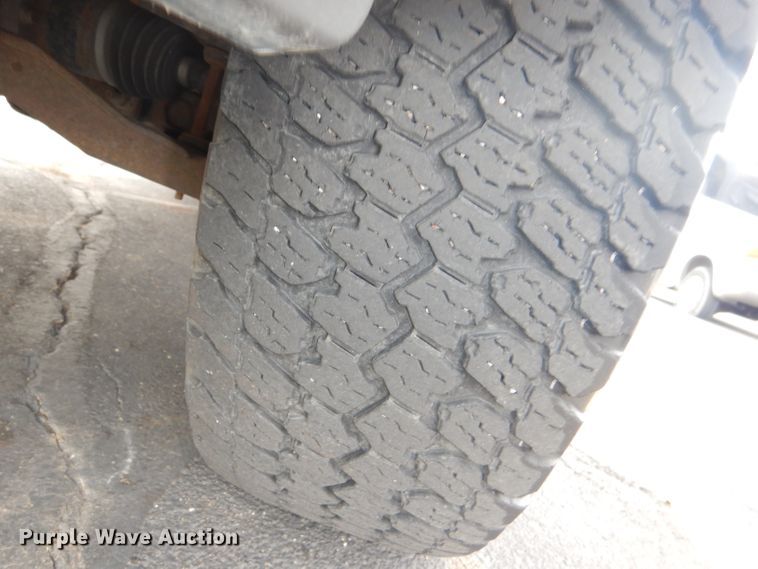 image for item DG4816 2001 Ford F150 Lariat SuperCrew pickup truck