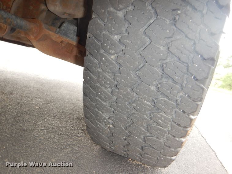 image for item DG4816 2001 Ford F150 Lariat SuperCrew pickup truck