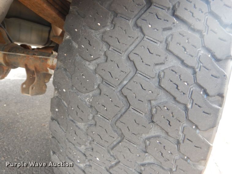 image for item DG4816 2001 Ford F150 Lariat SuperCrew pickup truck