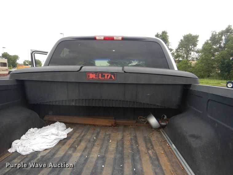 image for item DG4816 2001 Ford F150 Lariat SuperCrew pickup truck