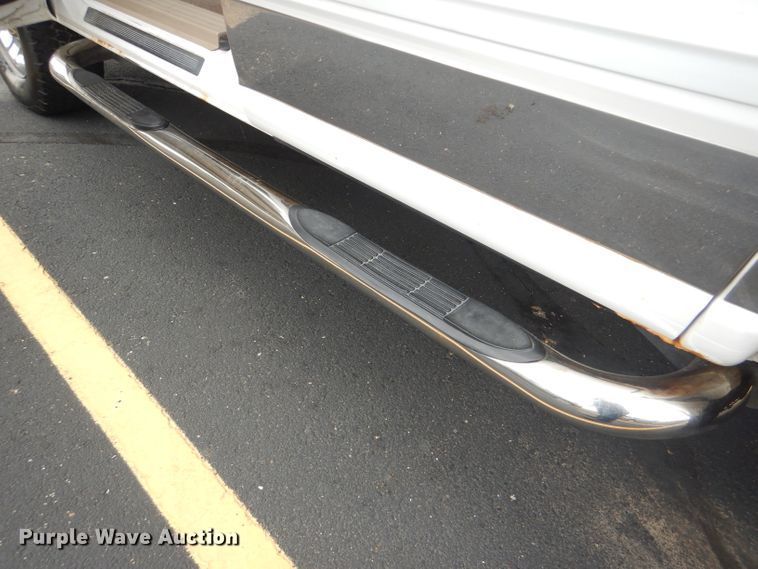 image for item DG4816 2001 Ford F150 Lariat SuperCrew pickup truck