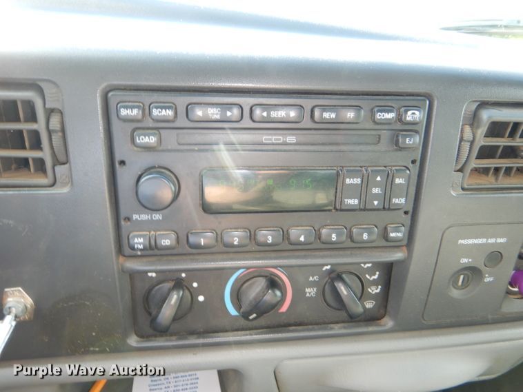 image for item DG4830 2004 Ford F350 Super Duty XLT flatbed pickup truck