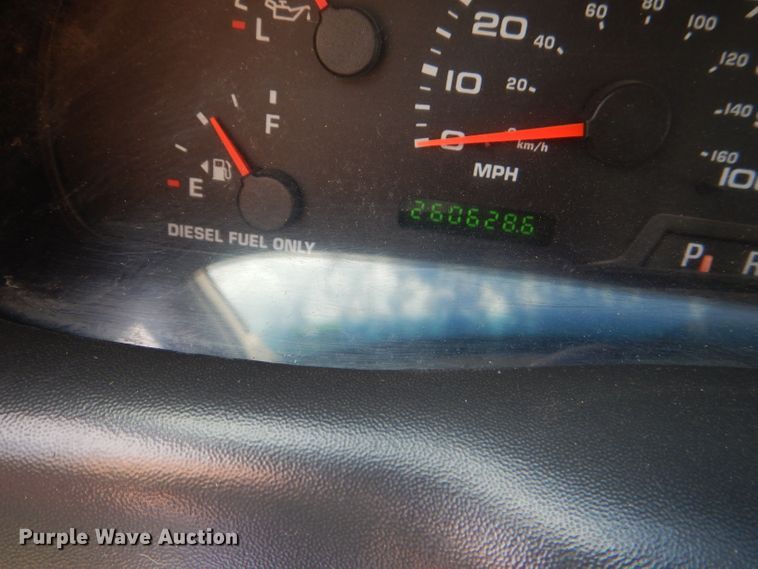 image for item DG4830 2004 Ford F350 Super Duty XLT flatbed pickup truck