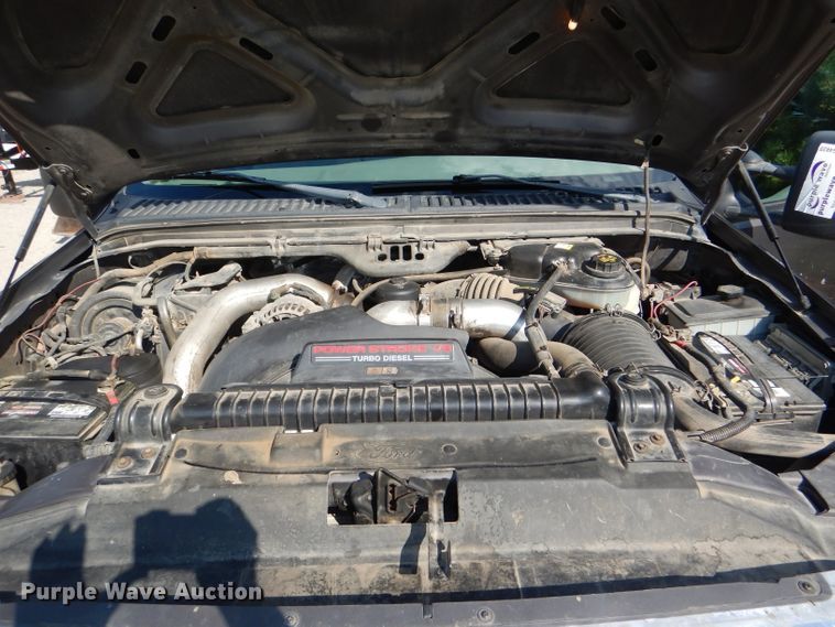 image for item DG4830 2004 Ford F350 Super Duty XLT flatbed pickup truck