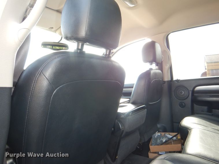 image for item DG4835 2004 Dodge Ram 2500HD Quad Cab pickup truck