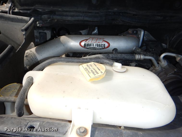 image for item DG4835 2004 Dodge Ram 2500HD Quad Cab pickup truck