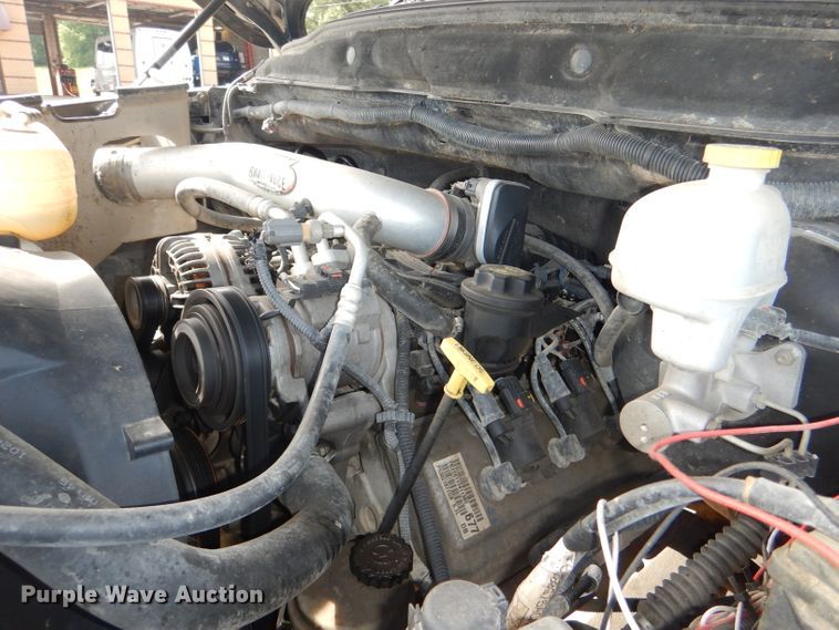 image for item DG4835 2004 Dodge Ram 2500HD Quad Cab pickup truck