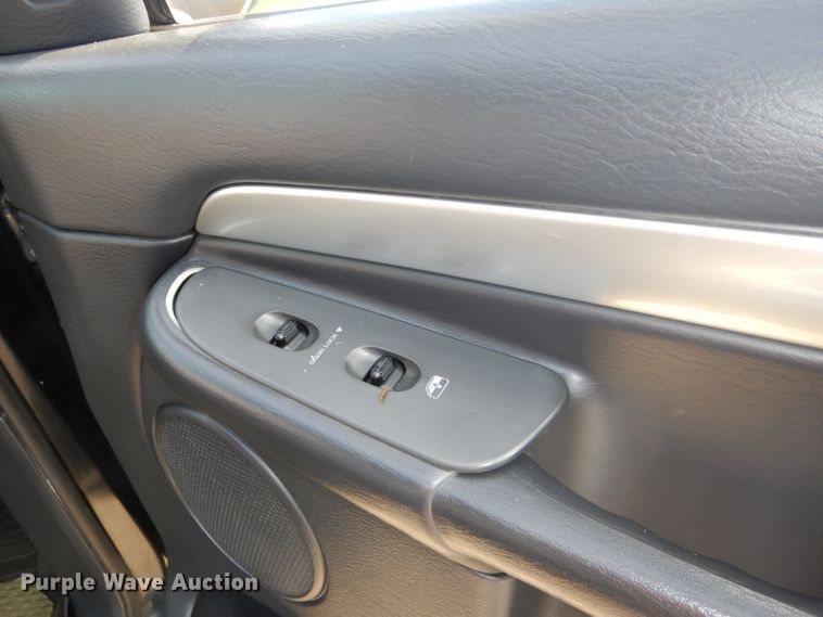 image for item DG4835 2004 Dodge Ram 2500HD Quad Cab pickup truck