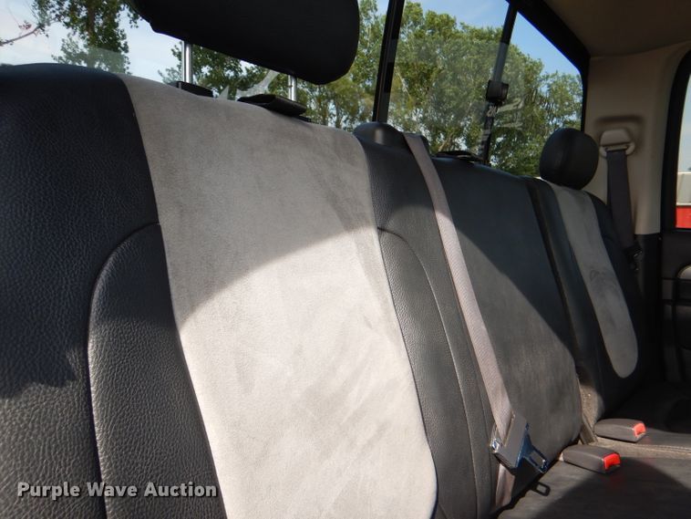 image for item DG4835 2004 Dodge Ram 2500HD Quad Cab pickup truck