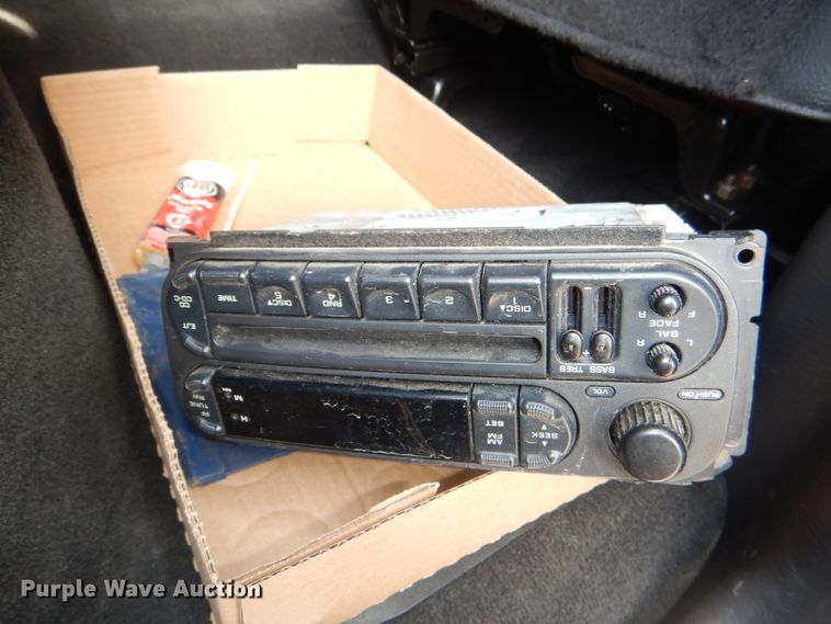 image for item DG4835 2004 Dodge Ram 2500HD Quad Cab pickup truck