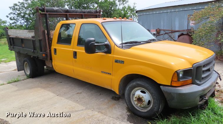 image for item DH0293 2001 Ford F350 Super Duty Crew Cab dump bed pickup truck