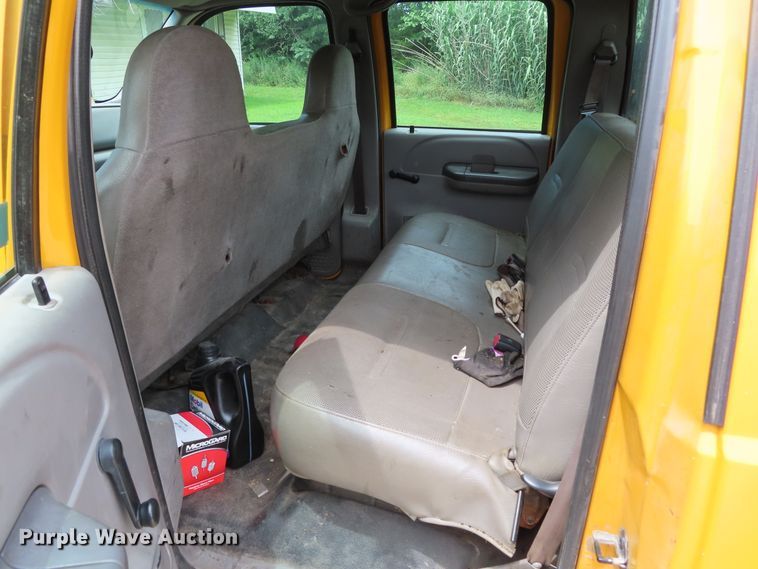 image for item DH0293 2001 Ford F350 Super Duty Crew Cab dump bed pickup truck