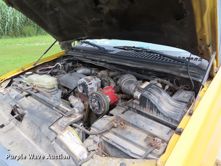 image for item DH0293 2001 Ford F350 Super Duty Crew Cab dump bed pickup truck