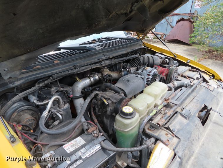 image for item DH0293 2001 Ford F350 Super Duty Crew Cab dump bed pickup truck