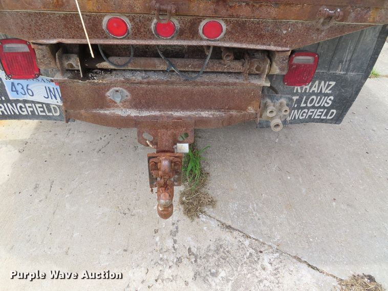 image for item DH0293 2001 Ford F350 Super Duty Crew Cab dump bed pickup truck