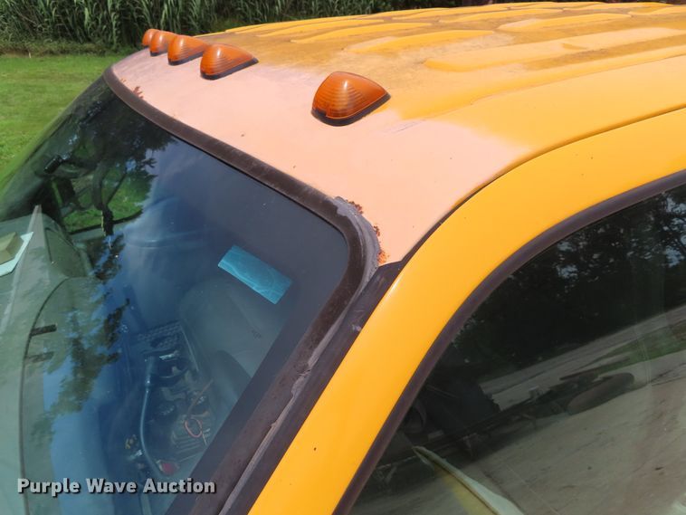 image for item DH0293 2001 Ford F350 Super Duty Crew Cab dump bed pickup truck