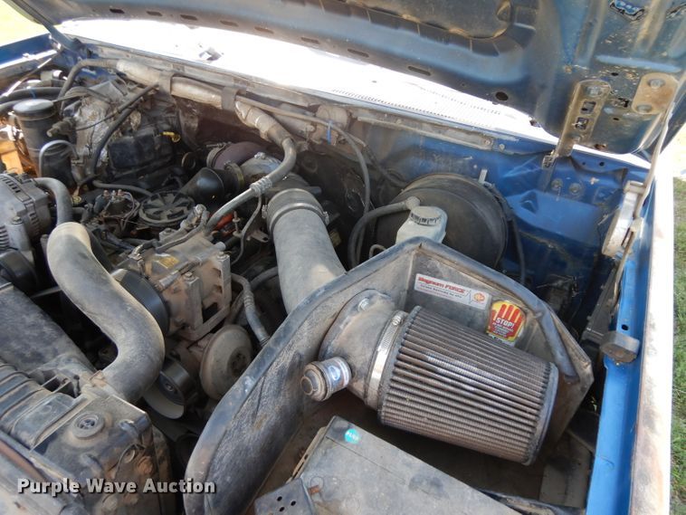 image for item DH0295 1995 Ford F250 pickup truck