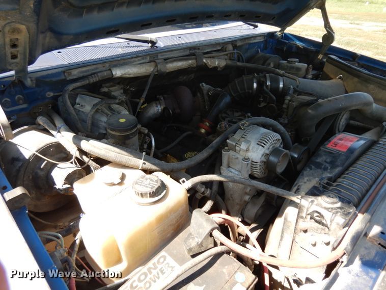 image for item DH0295 1995 Ford F250 pickup truck