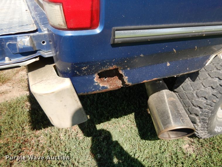 image for item DH0295 1995 Ford F250 pickup truck