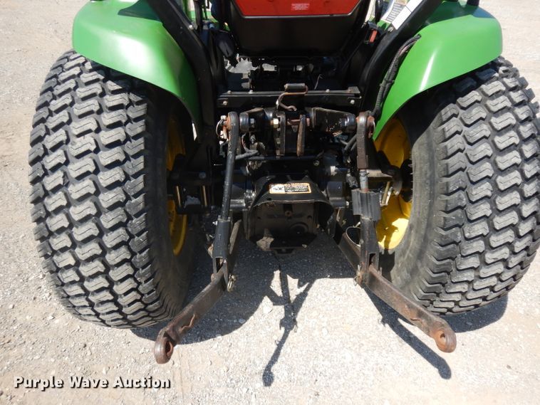 image for item DH0302 2003 John Deere 4410 MFWD tractor