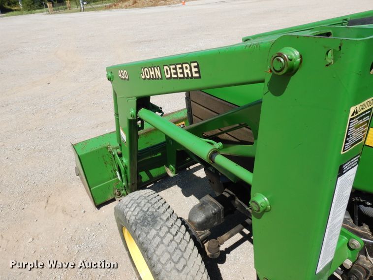 image for item DH0302 2003 John Deere 4410 MFWD tractor